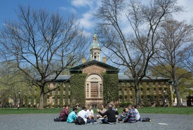 Academic Competitions That Impress U.S. University Admissions Officers